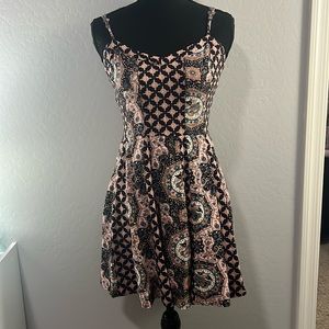 Aeropostale Paisley Boho Mini Dress Size Small Navy blue and Pink EUC